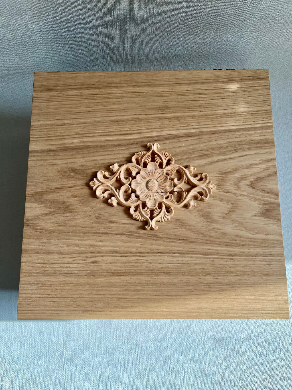 Handcrafted Oak Veneer Storage Box with Floral Baroque Carving