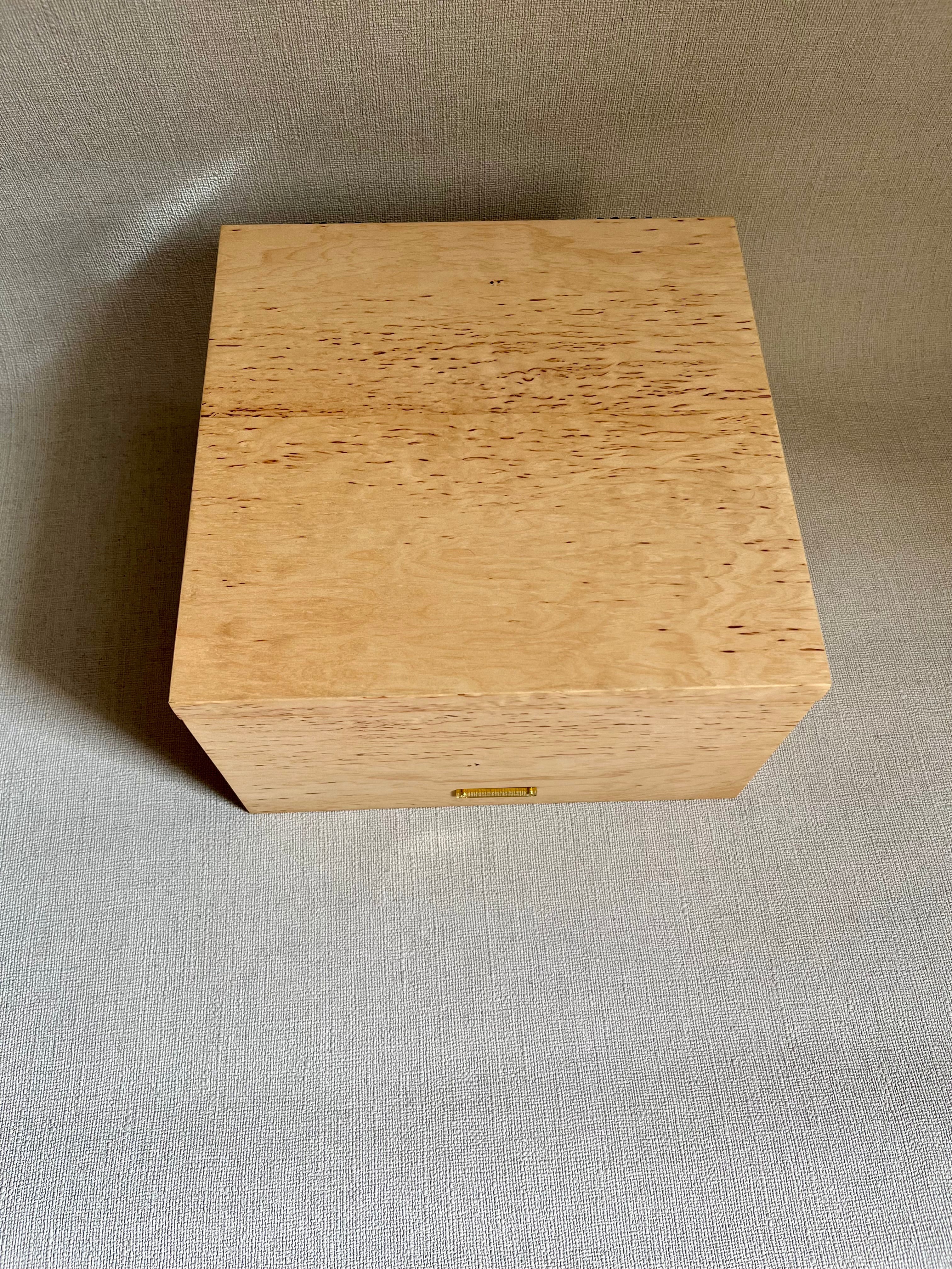 Karelian Birch Veneer Jewelry Box